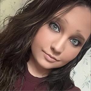 Meet your Posher, Britany